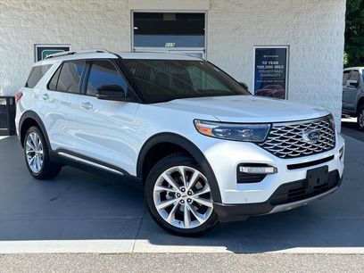 Used 2024 Ford Explorer Platinum w/ Technology Package
