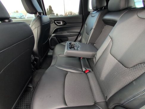 New 2026 Jeep Compass Latitude w/ Sun and Sound Group image 21