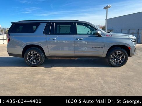 Used 2022 Chevrolet Suburban Z71 image 6