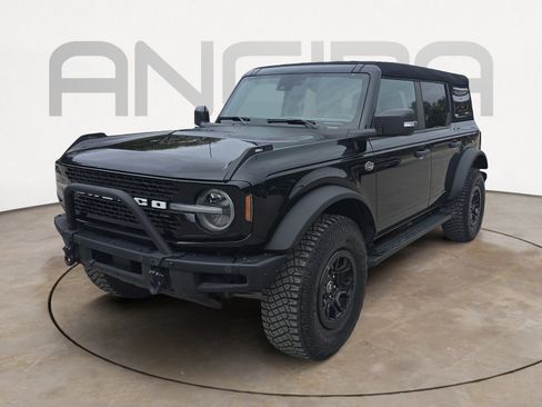 Used 2024 Ford Bronco Wildtrak image 5