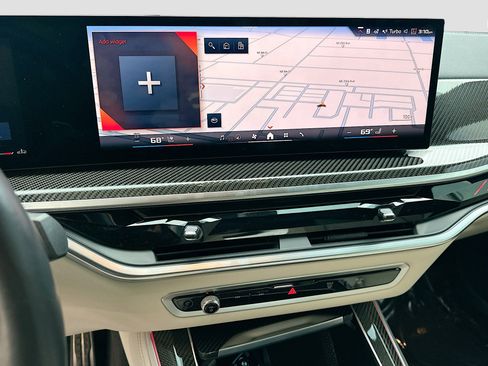 Used 2024 BMW X5 M60i image 12