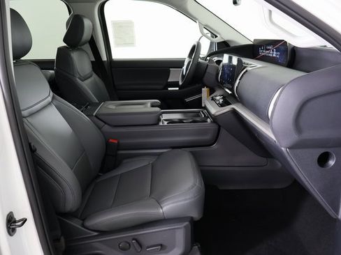 New 2026 Ford Expedition Max Active image 11