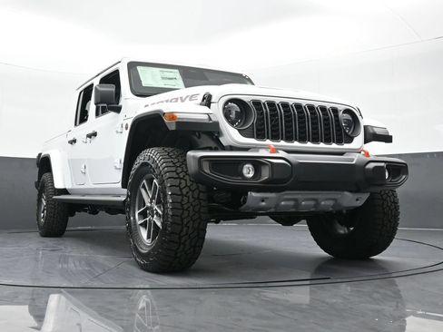 New 2026 Jeep Gladiator Mojave AWD/4WD image 60