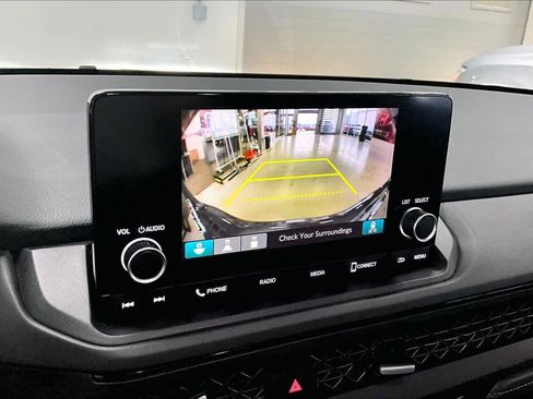 Used 2023 Honda Accord EX image 23