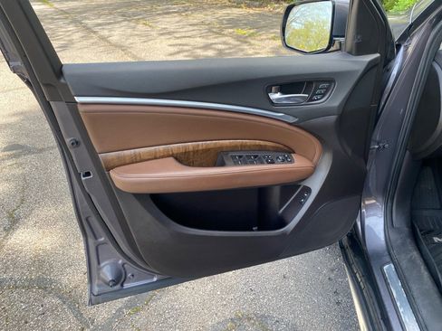 Used 2020 Acura MDX SH-AWD w/ Technology Package image 11