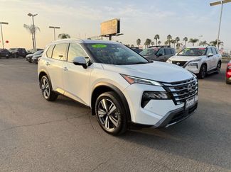 Certified 2025 Nissan Rogue SL 360° Tour