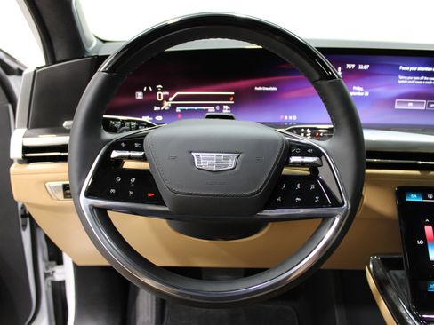 New 2025 Cadillac Escalade IQ Luxury 2 image 10