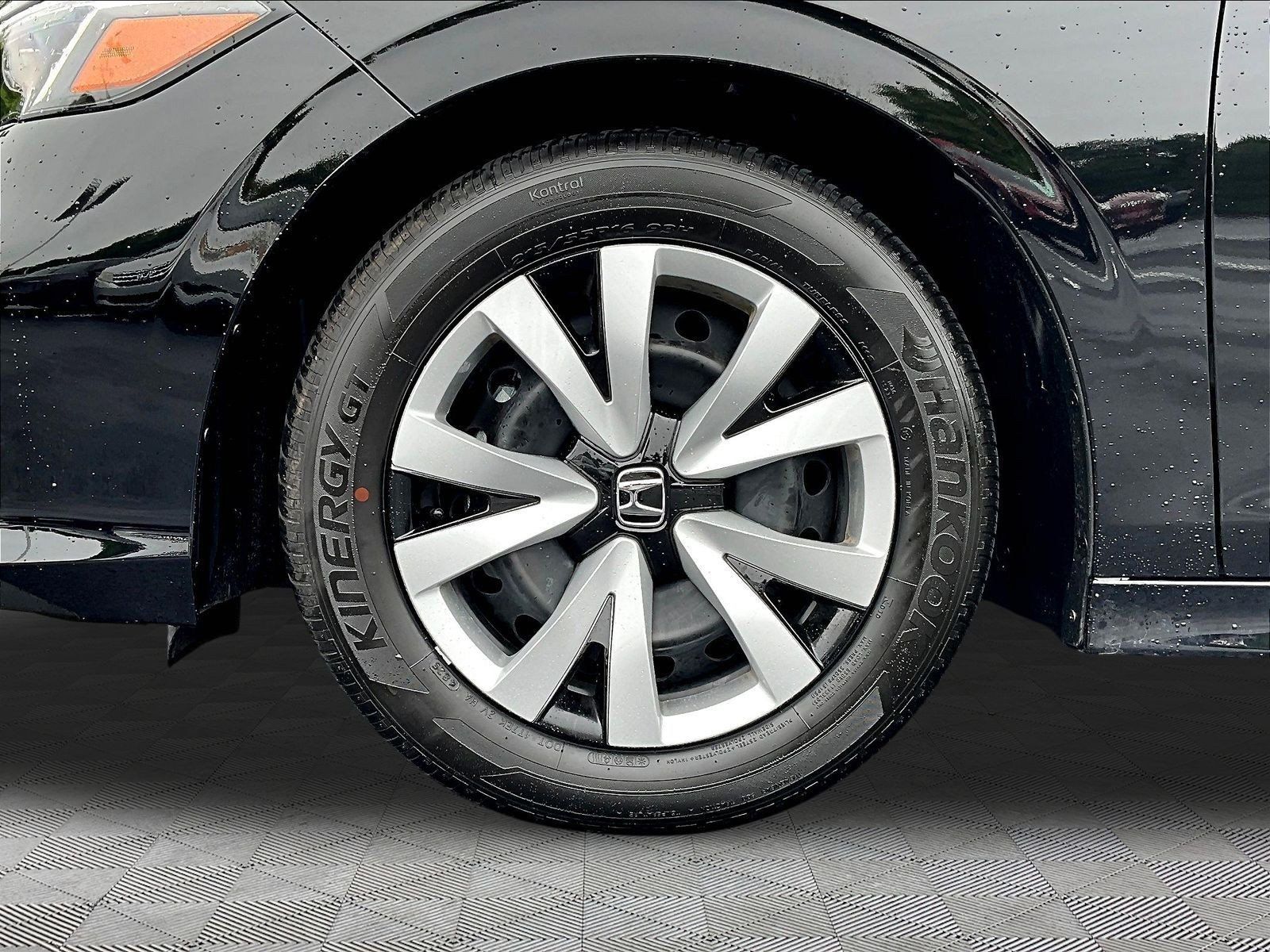 Certified 2026 Honda Civic LX image 33