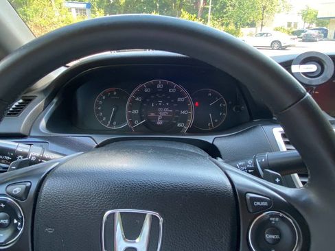Used 2014 Honda Accord Sport image 20