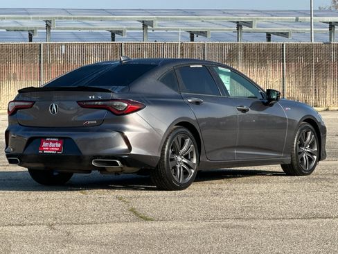 Used 2022 Acura TLX w/A-Spec Package image 4