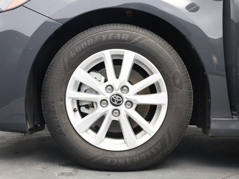 Used 2025 Toyota Camry LE image 8