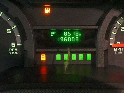 Used 2010 Ford E-350 and Econoline 350 Super Duty image 14