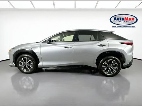 Used 2023 Lexus RZ 450e Premium w/ Technology Package AWD/4WD image 9