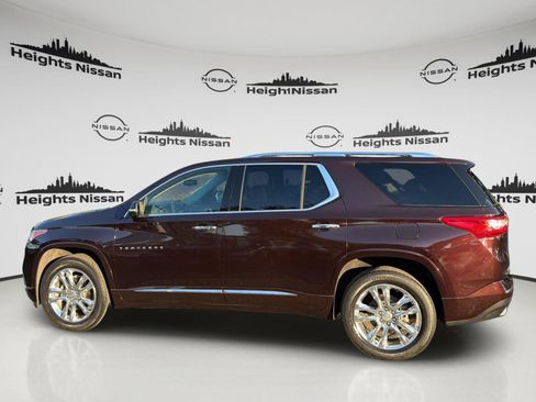 Used 2021 Chevrolet Traverse High Country AWD/4WD image 2