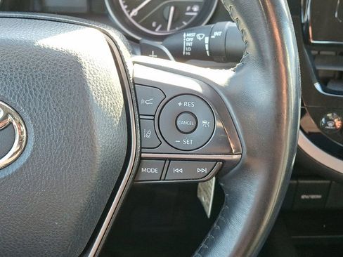 Used 2022 Toyota Camry SE image 21