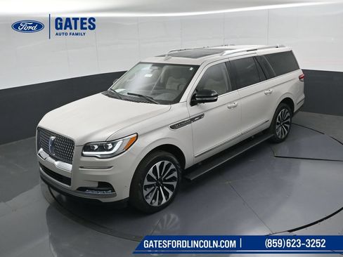 Used 2024 Lincoln Navigator L Reserve AWD/4WD image 56