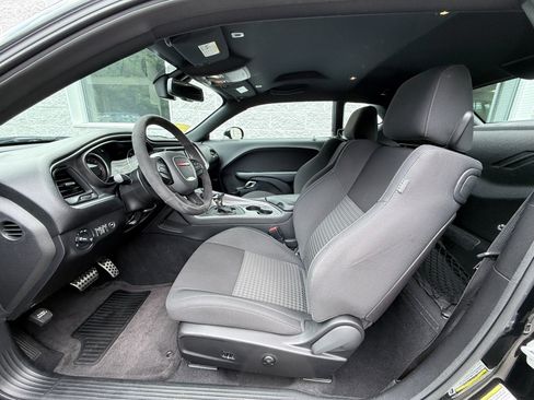 Used 2019 Dodge Challenger R/T Scat Pack w/ 1320 Drag Pack RWD image 13