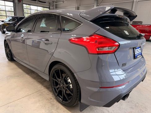 Used 2017 Ford Focus RS AWD/4WD image 4