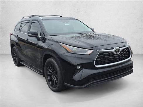 New 2026 Toyota Highlander XLE AWD/4WD image 10