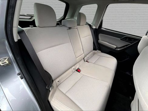Used 2017 Subaru Forester 2.5i Premium w/ All-Weather Package AWD/4WD image 24
