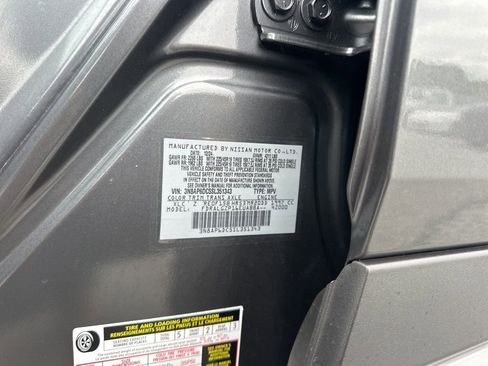 Used 2025 Nissan Kicks SR w/ SR Premium Package image 34