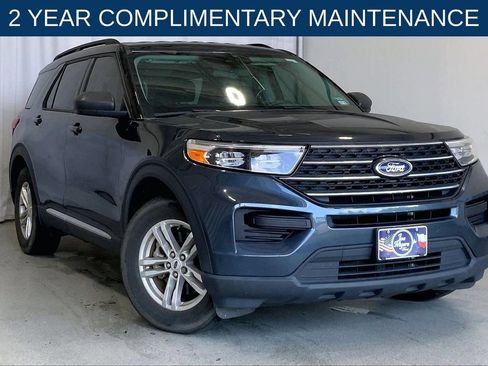 Used 2024 Ford Explorer XLT RWD image 1