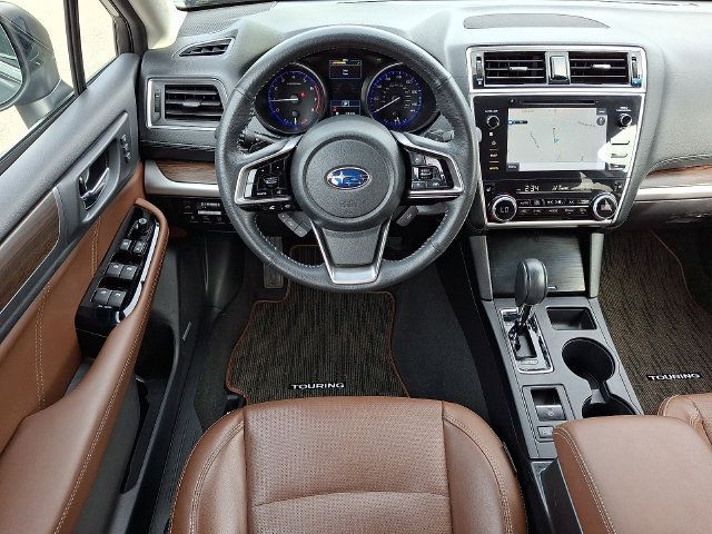 Used 2019 Subaru Outback 2.5i Touring AWD/4WD image 12