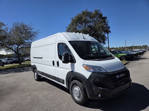 New 2026 RAM ProMaster 2500 w/ Convenience Group image 2