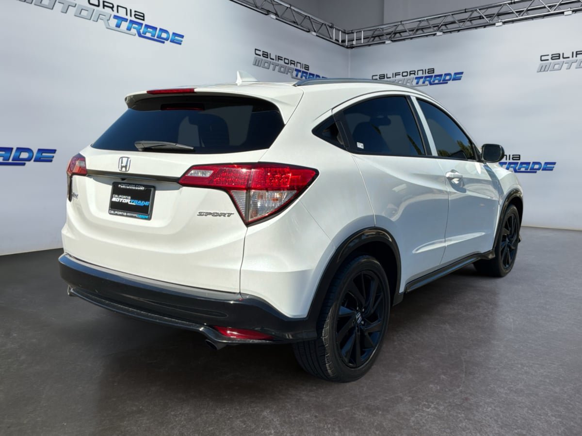Used 2021 Honda HR-V Sport image 5