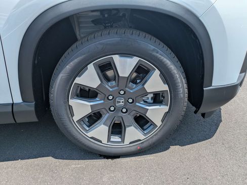 New 2026 Honda Pilot Elite image 15
