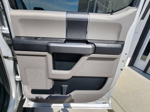 Used 2015 Ford F150 XLT w/ Trailer Tow Package AWD/4WD image 19