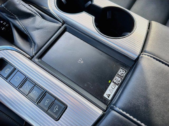 Used 2023 Lexus LX 600 F Sport w/ Accessory Package (A2) AWD/4WD image 33