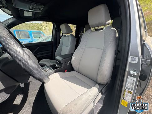 Used 2024 Toyota Tacoma SR5 AWD/4WD image 15