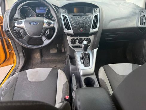 Used 2012 Ford Focus SE FWD image 6