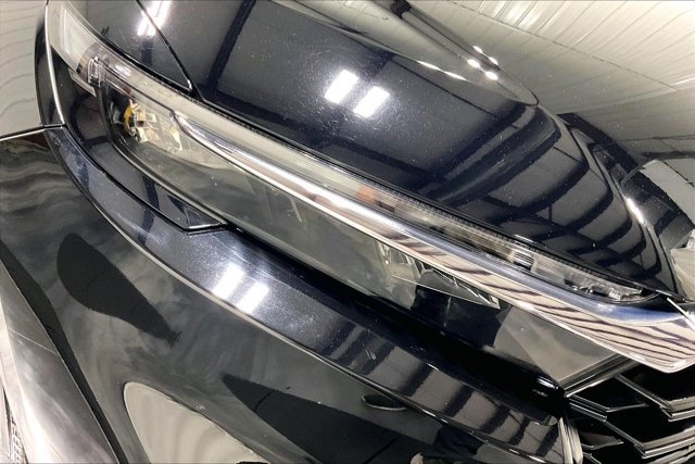Used 2025 Honda CR-V LX image 28