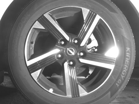 Used 2025 Nissan Sentra SV image 14