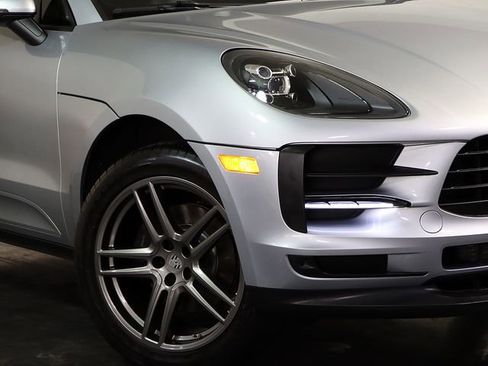 Used 2020 Porsche Macan AWD/4WD image 8