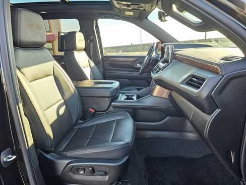 Used 2023 Chevrolet Tahoe High Country w/ Premium Package 2 image 15