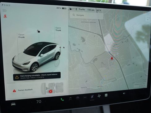 Used 2022 Tesla Model Y Long Range AWD/4WD image 16