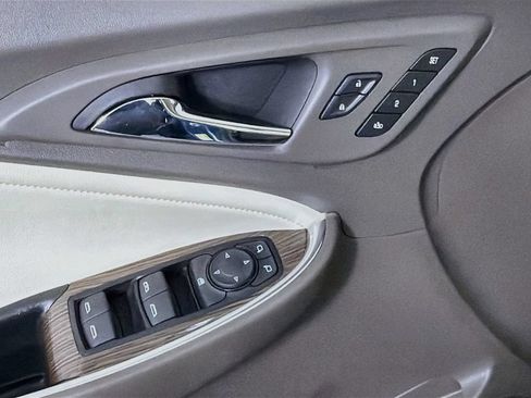 Used 2024 Chevrolet Malibu LT FWD image 22