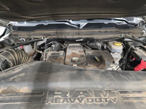Used 2024 RAM 2500 Laramie w/ Safety Group AWD/4WD image 14