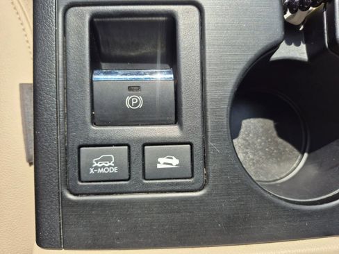 Used 2017 Subaru Outback 2.5i Limited image 24