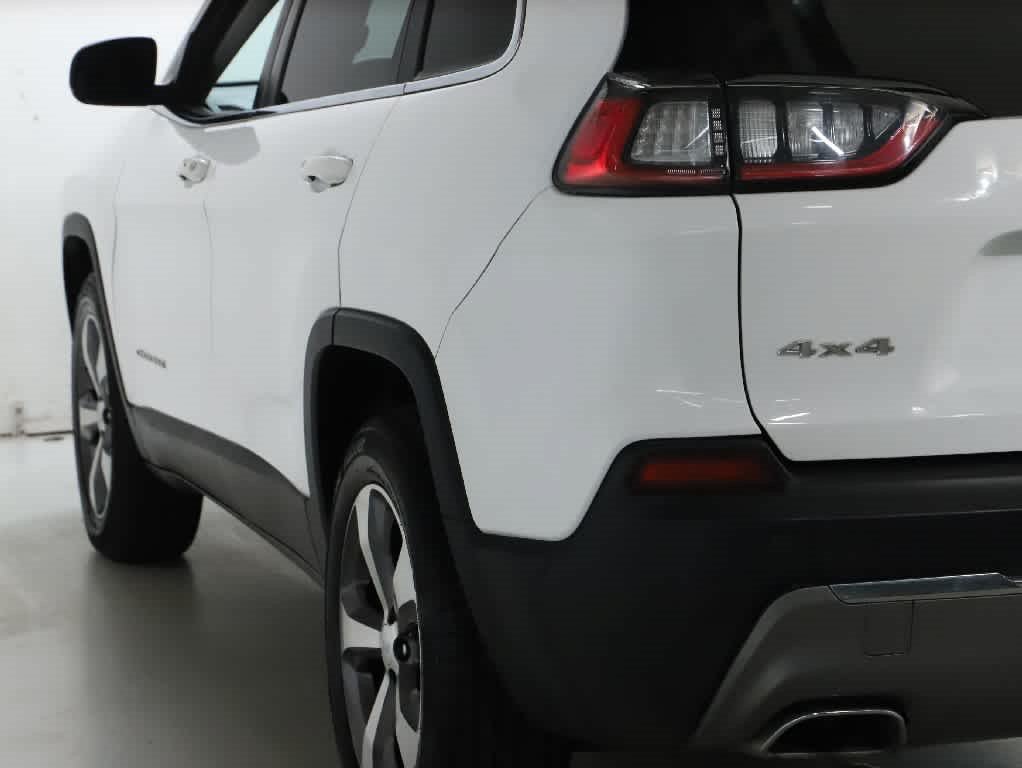 Used 2019 Jeep Cherokee Limited w/ Technology Group AWD/4WD image 42