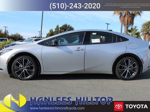 New 2026 Toyota Prius Limited image 2