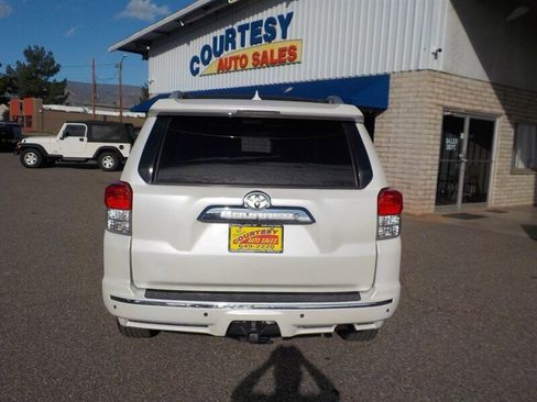 Used 2013 Toyota 4Runner SR5 image 7
