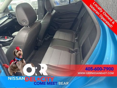 Used 2025 Chevrolet Trax LT image 10