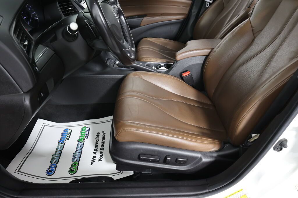 Used 2020 Acura ILX w/ Premium Package FWD image 13