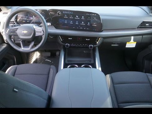 New 2026 Chevrolet Suburban LS AWD/4WD image 13