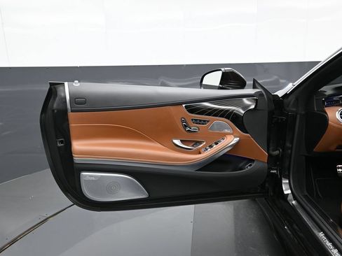 Used 2017 Mercedes-Benz S 550 Cabriolet image 8