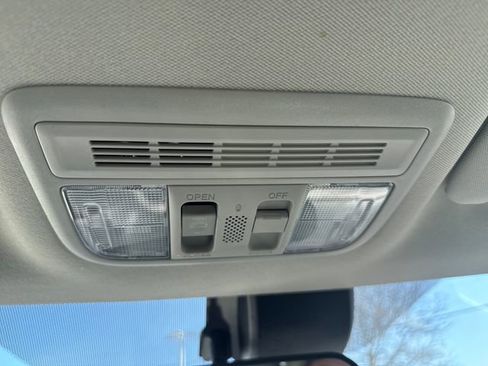 Certified 2021 Honda HR-V EX image 37